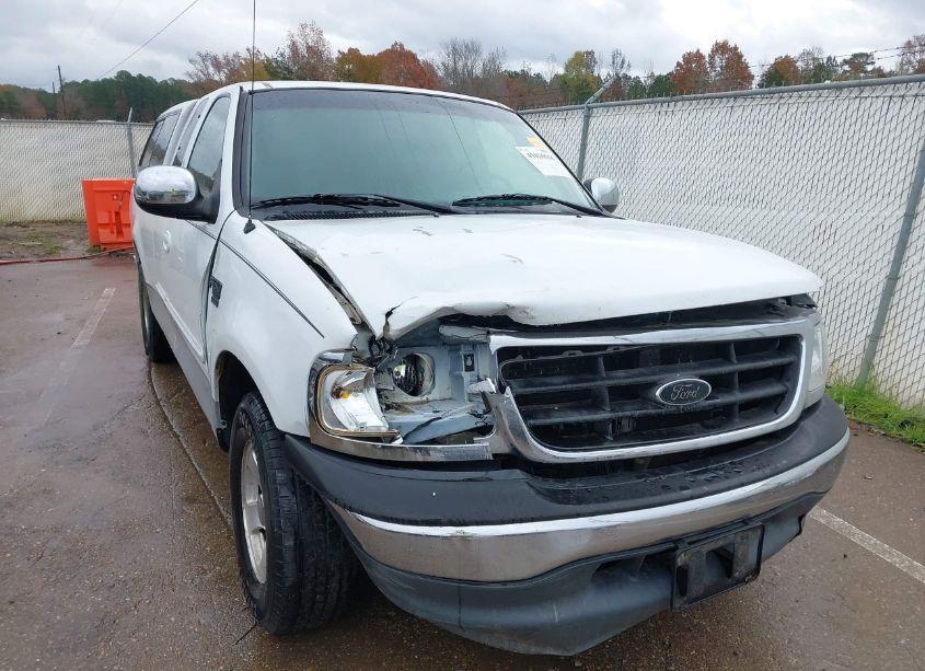 Photo 6 of 2001 Ford F-150 LARIAT/XL/XLT (VIN 1FTRX17W81NA24988)