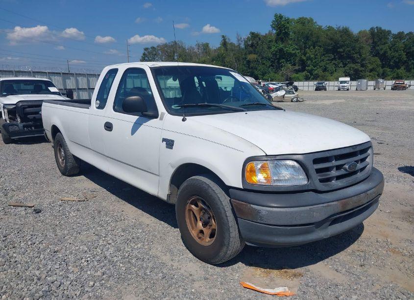 2001 Ford F-150 LARIAT/XL/XLT (VIN 1FTRX17W81NA46442) main photo