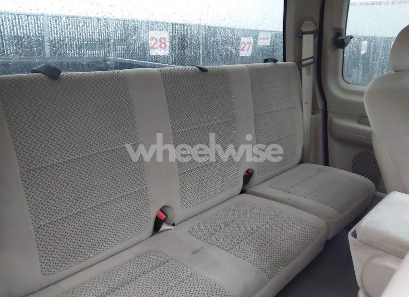 Photo 8 of 2002 Ford F-150 LARIAT/XL/XLT (VIN 1FTRX17W82KA86457)