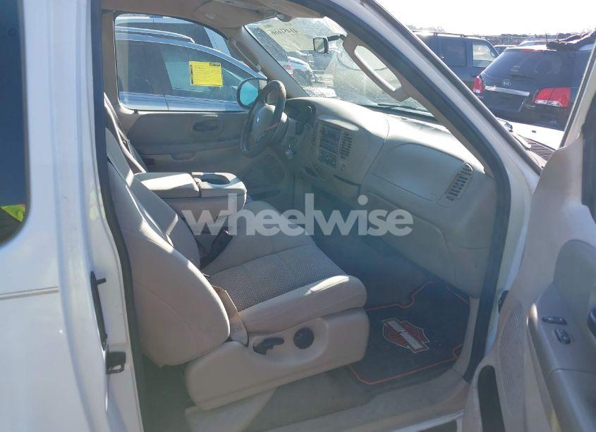 Photo 5 of 2003 Ford F-150 LARIAT/XL/XLT (VIN 1FTRX17W93NB66494)