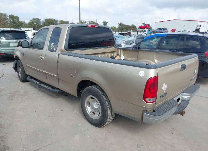 Photo 3 of 1999 Ford F-150 LARIAT/WORK SERIES/XL/XLT (VIN 1FTRX17W9XKB74702)