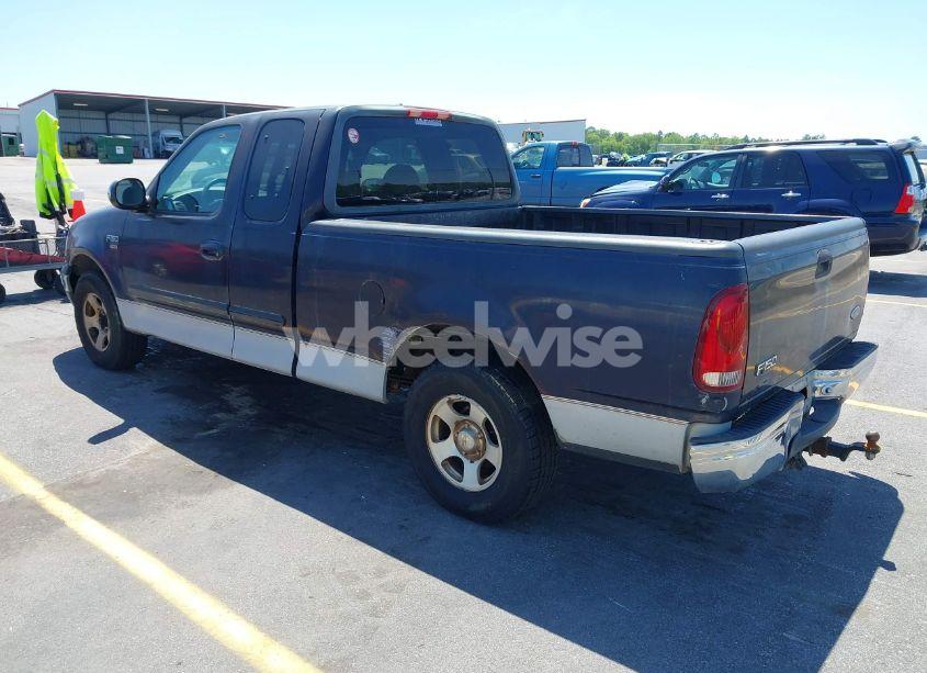 Photo 3 of 1999 Ford F-150 LARIAT/WORK SERIES/XL/XLT (VIN 1FTRX17W9XNB32397)