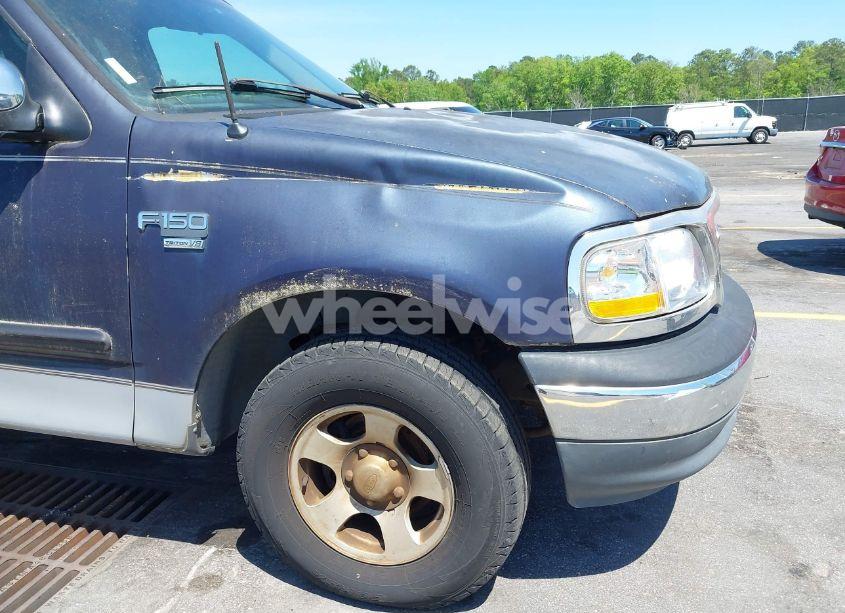 Photo 6 of 1999 Ford F-150 LARIAT/WORK SERIES/XL/XLT (VIN 1FTRX17W9XNB32397)