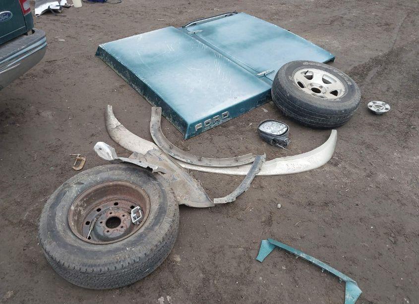 Photo 12 of 1999 Ford F-150 LARIAT/WORK SERIES/XL/XLT (VIN 1FTRX17WXXNC04000)