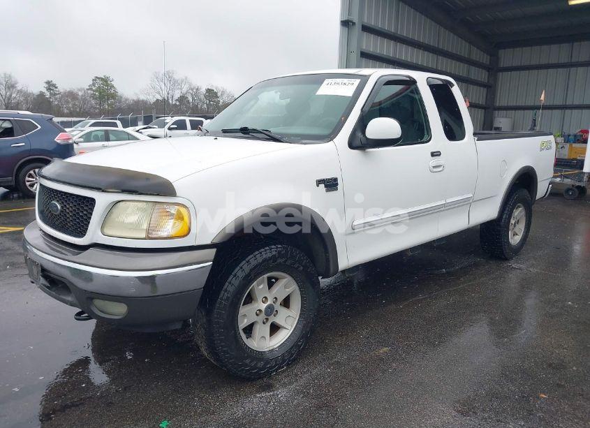 Photo 2 of 2003 Ford F-150 LARIAT/XL/XLT (VIN 1FTRX18L03NA19579)