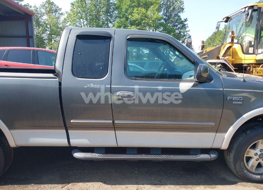 Photo 13 of 2003 Ford F-150 LARIAT/XL/XLT (VIN 1FTRX18L03NA60830)