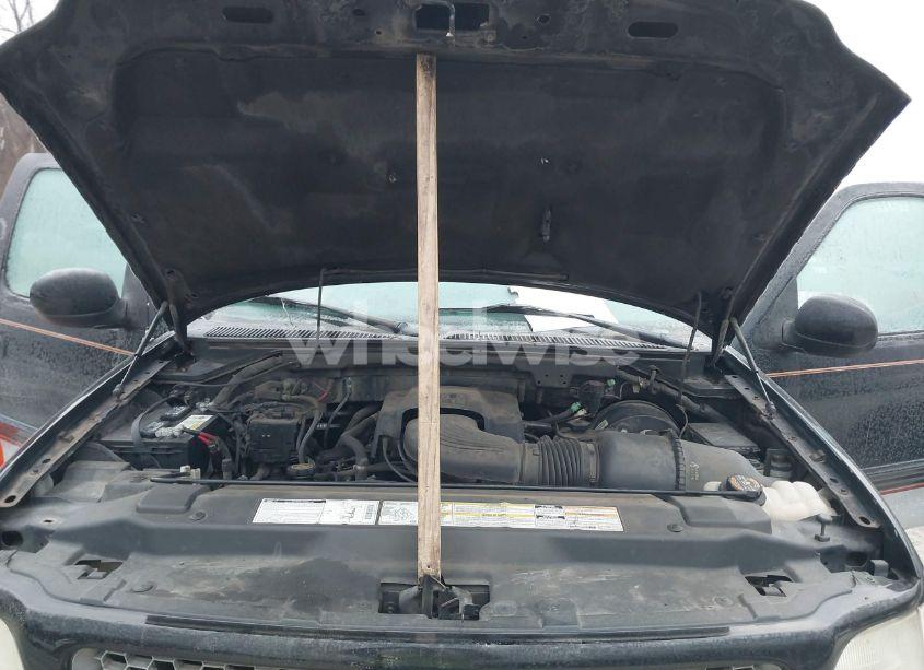 Photo 10 of 2000 Ford F-150 LARIAT/WORK SERIES/XL/XLT (VIN 1FTRX18L0YNC05663)