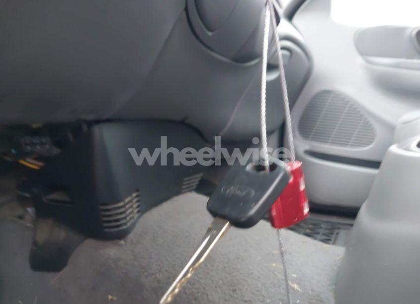 Photo 11 of 2000 Ford F-150 LARIAT/WORK SERIES/XL/XLT (VIN 1FTRX18L0YNC05663)