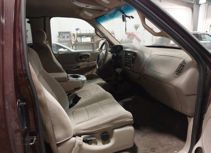 Photo 5 of 2001 Ford F-150 LARIAT/XL/XLT (VIN 1FTRX18L11NA41684)