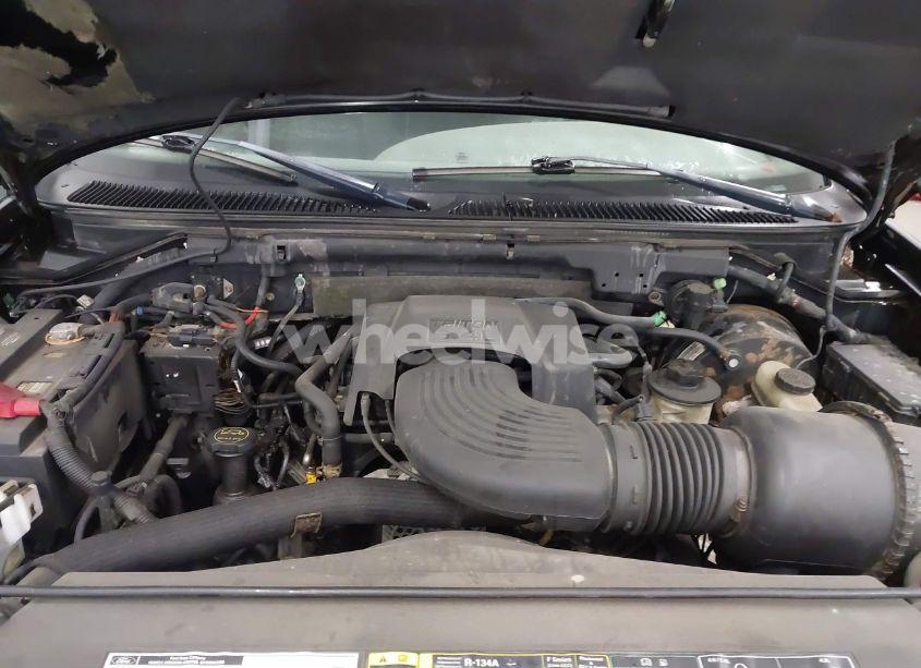 Photo 10 of 2002 Ford F-150 LARIAT/XL/XLT (VIN 1FTRX18L12NC05856)