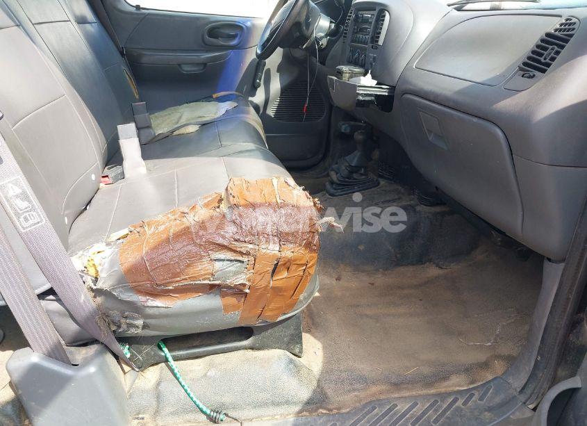 Photo 5 of 2003 Ford F-150 LARIAT/XL/XLT (VIN 1FTRX18L13NB27919)