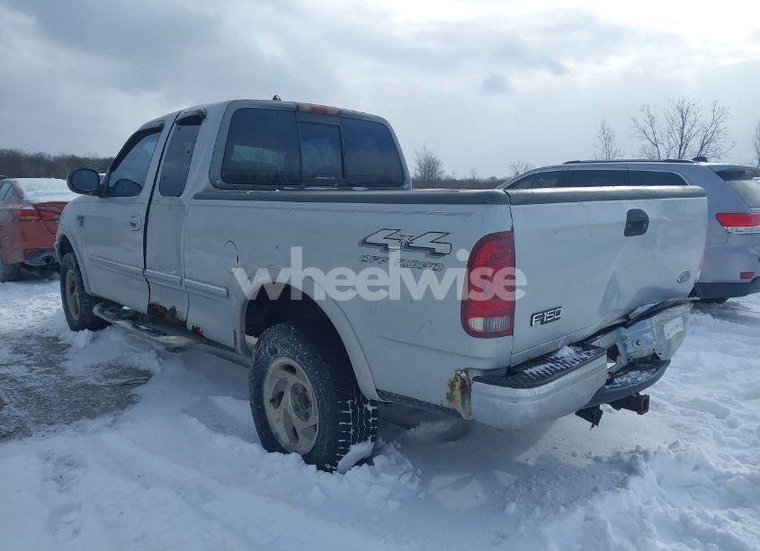 Photo 3 of 1998 Ford F-150 LARIAT/STANDARD/XL/XLT (VIN 1FTRX18L1WNC01067)