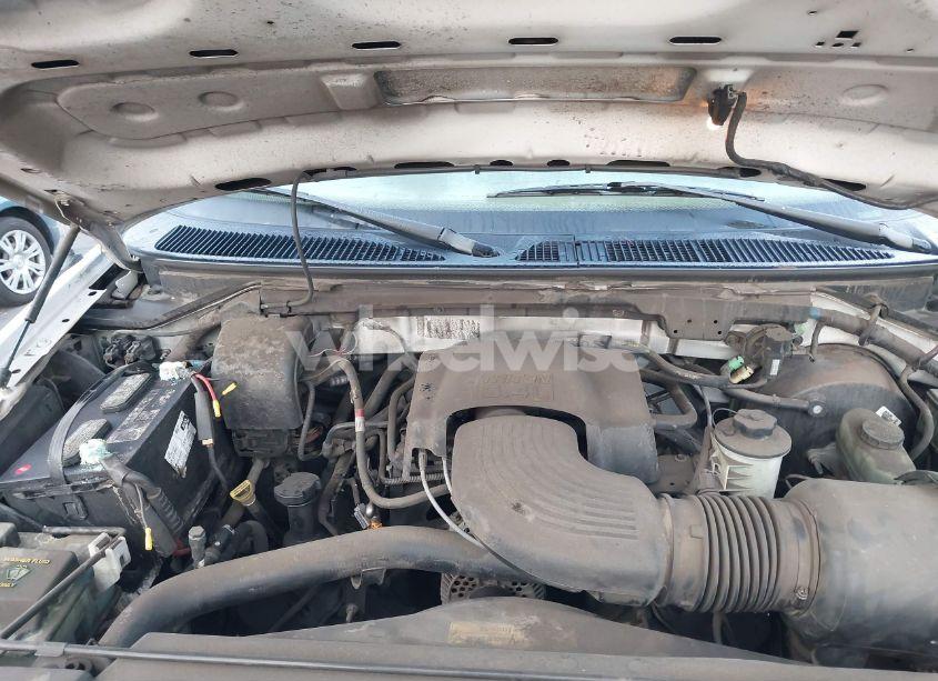 Photo 10 of 1999 Ford F-150 LARIAT/XL/XLT (VIN 1FTRX18L1XKB61205)