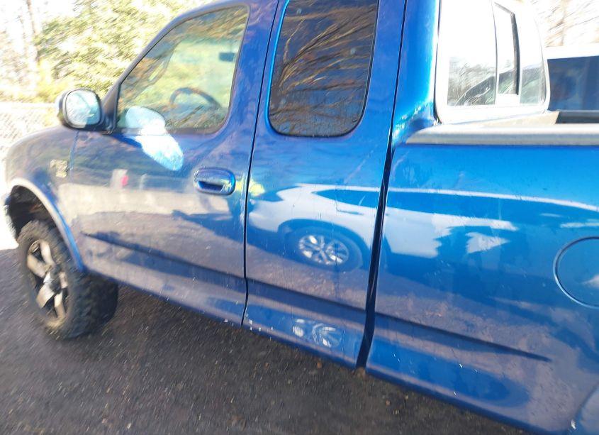 Photo 14 of 2000 Ford F-150 LARIAT/WORK SERIES/XL/XLT (VIN 1FTRX18L1YNB55646)