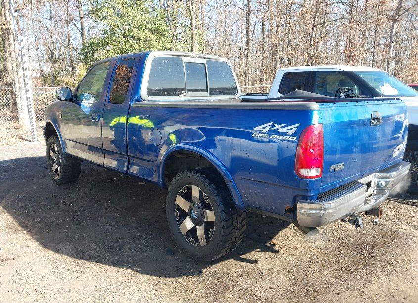 Photo 3 of 2000 Ford F-150 LARIAT/WORK SERIES/XL/XLT (VIN 1FTRX18L1YNB55646)