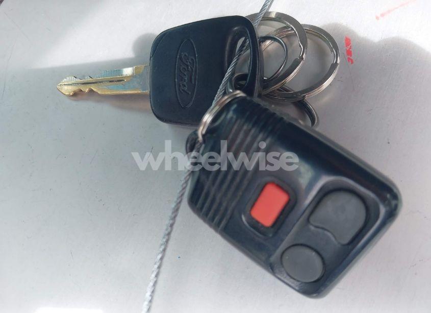 Photo 11 of 2002 Ford F-150 LARIAT/XL/XLT (VIN 1FTRX18L22NB52780)