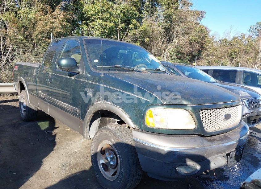 2003 Ford F-150 LARIAT/XL/XLT (VIN 1FTRX18L23NA79055) main photo