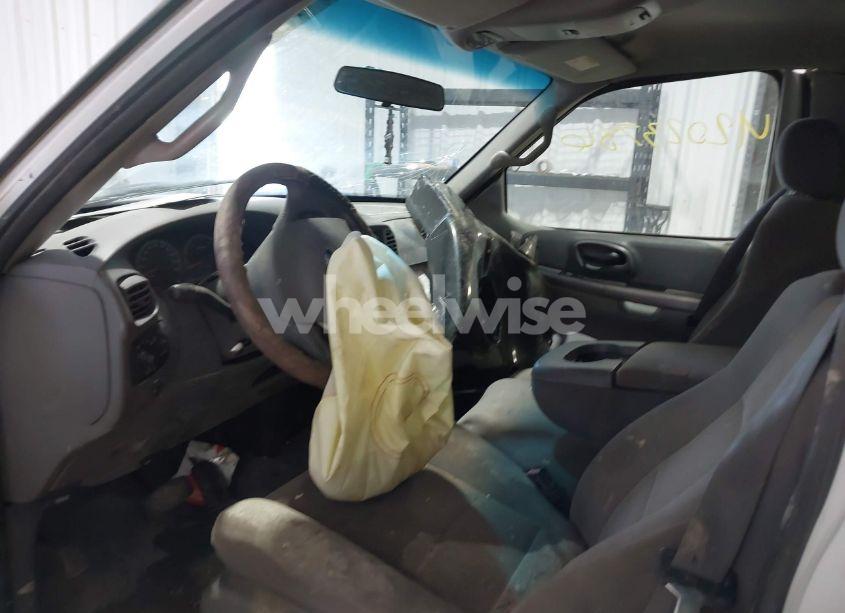 Photo 5 of 2003 Ford F-150 LARIAT/XL/XLT (VIN 1FTRX18L23NB04441)