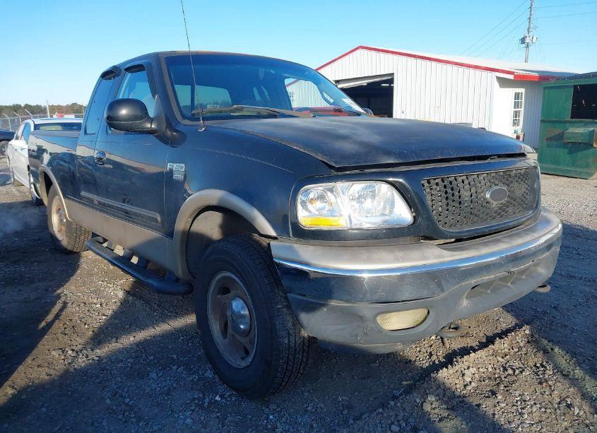 2000 Ford F-150 LARIAT/WORK SERIES/XL/XLT (VIN 1FTRX18L2YNC24750) main photo