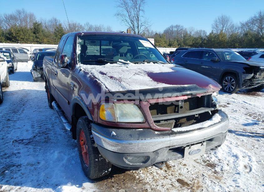 2003 Ford F-150 LARIAT/XL/XLT (VIN 1FTRX18L33NB00026) main photo