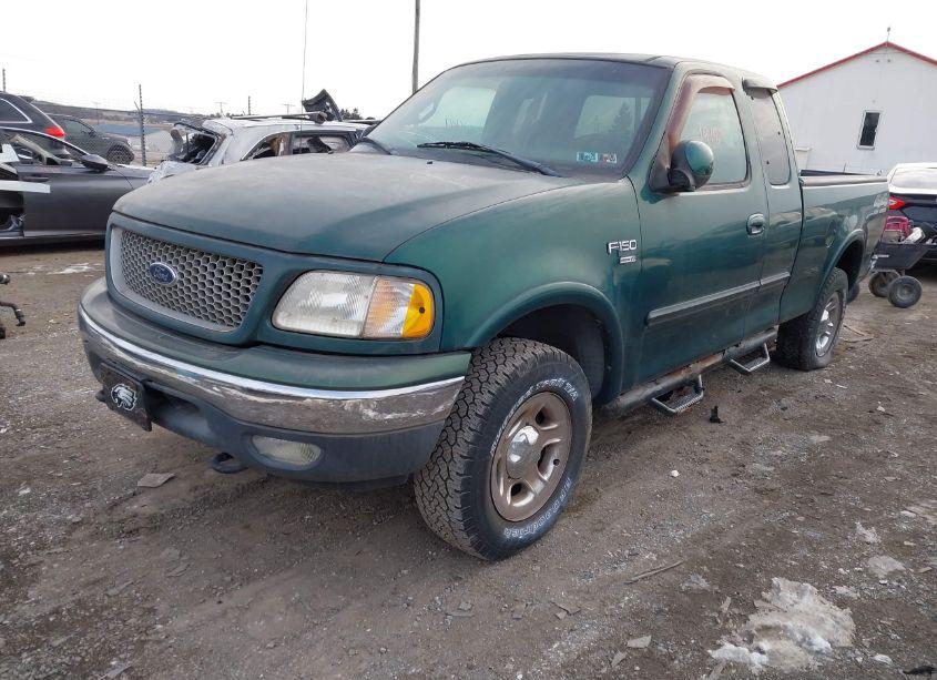 Photo 2 of 1999 Ford F-150 LARIAT/XL/XLT (VIN 1FTRX18L3XNB54397)