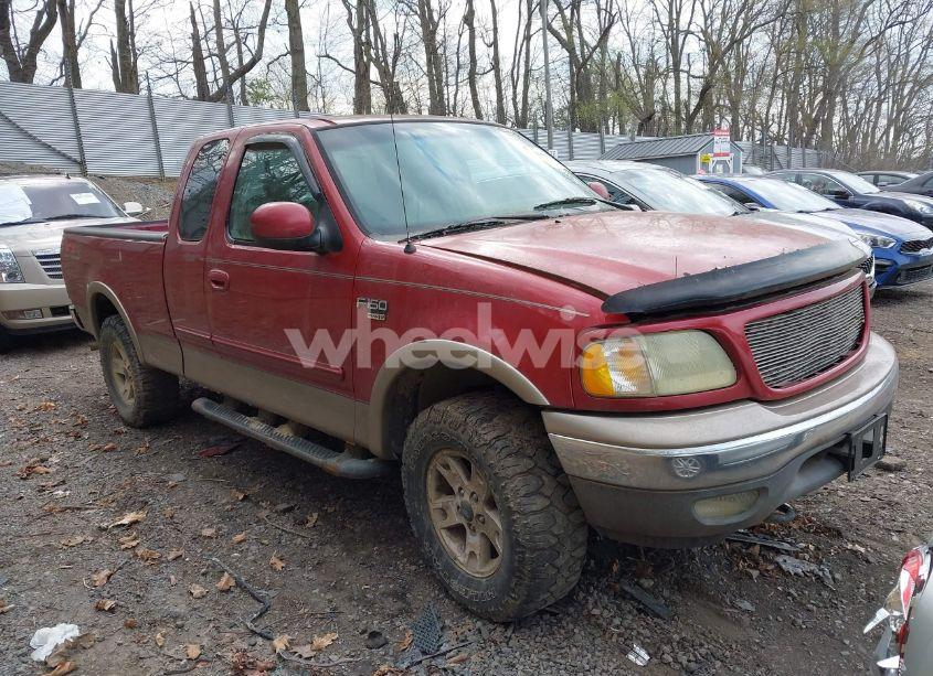2002 Ford F-150 LARIAT/XL/XLT (VIN 1FTRX18L42NA55130) main photo