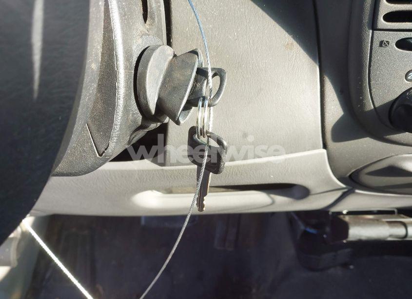 Photo 11 of 1998 Ford F-150 LARIAT/STANDARD/XL/XLT (VIN 1FTRX18L4WKB26155)