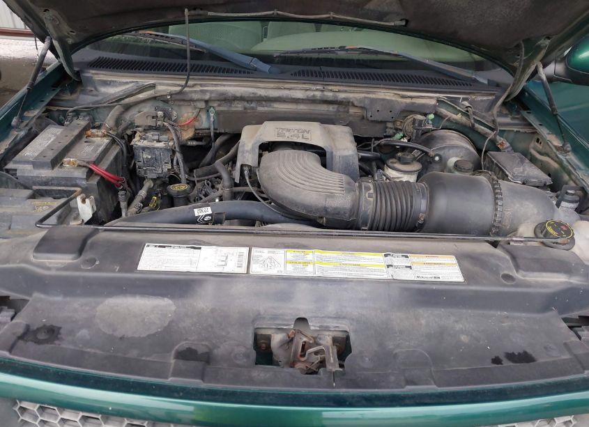 Photo 10 of 2000 Ford F-150 LARIAT/WORK SERIES/XL/XLT (VIN 1FTRX18L4YNC28346)