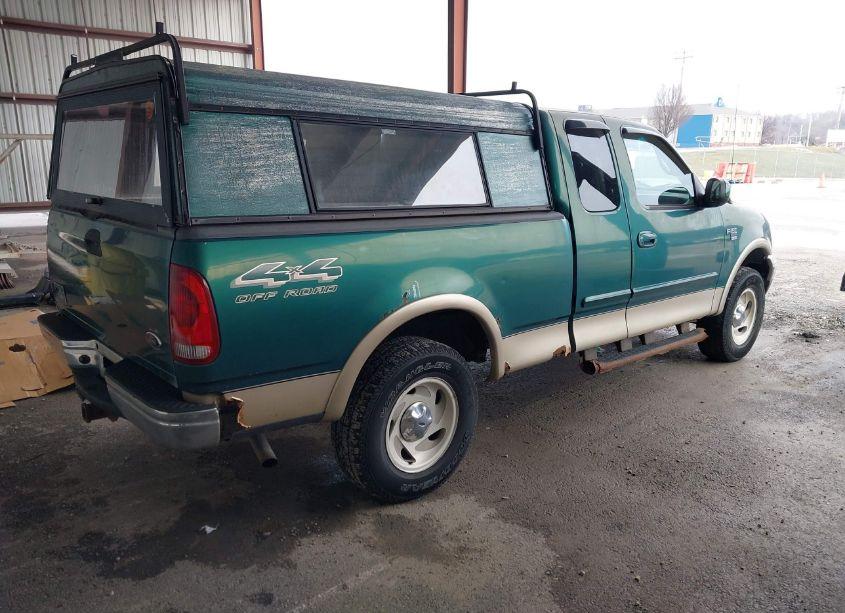 Photo 4 of 2000 Ford F-150 LARIAT/WORK SERIES/XL/XLT (VIN 1FTRX18L4YNC28346)