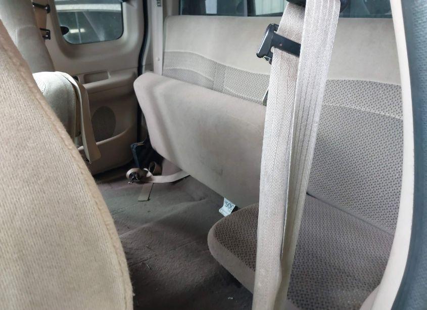 Photo 8 of 2000 Ford F-150 LARIAT/WORK SERIES/XL/XLT (VIN 1FTRX18L4YNC28346)