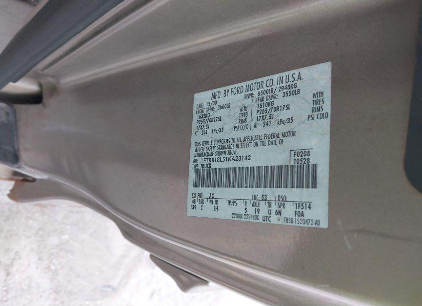 Photo 9 of 2001 Ford F-150 LARIAT/XL/XLT (VIN 1FTRX18L51KA23142)