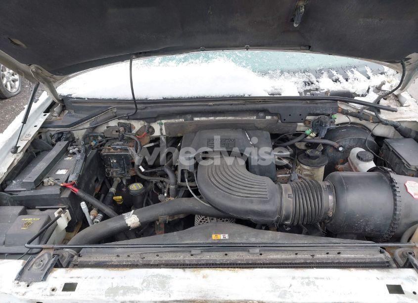 Photo 10 of 2001 Ford F-150 LARIAT/XL/XLT (VIN 1FTRX18L51NA46449)