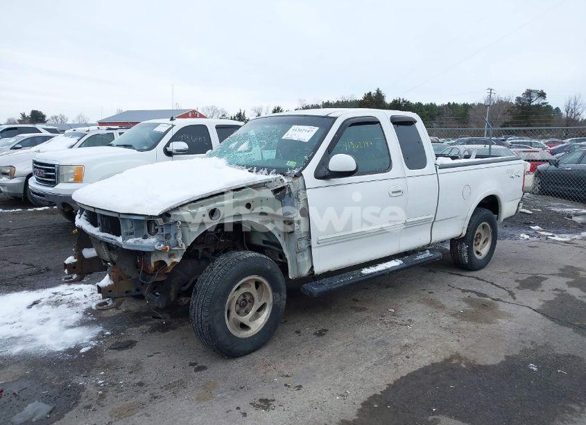 Photo 2 of 2001 Ford F-150 LARIAT/XL/XLT (VIN 1FTRX18L51NA46449)