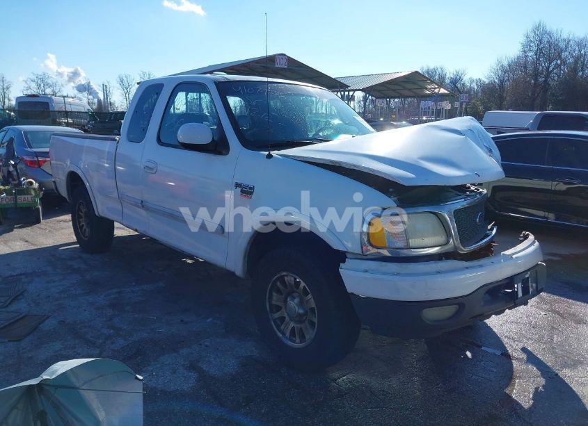 2001 Ford F-150 LARIAT/XL/XLT (VIN 1FTRX18L51NB30674) main photo