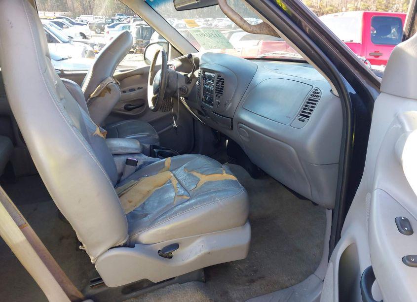 Photo 5 of 1998 Ford F-150 LARIAT/STANDARD/XL/XLT (VIN 1FTRX18L5WNC39904)