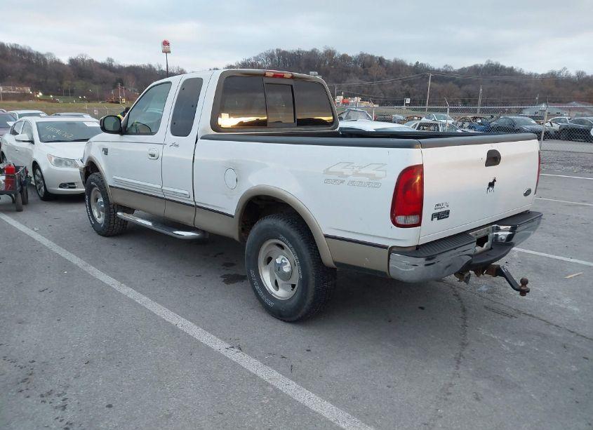 Photo 3 of 2000 Ford F-150 LARIAT/WORK SERIES/XL/XLT (VIN 1FTRX18L5YNA91420)