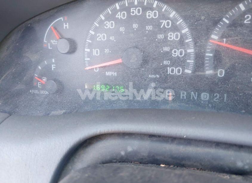 Photo 7 of 2000 Ford F-150 LARIAT/WORK SERIES/XL/XLT (VIN 1FTRX18L6YKB06492)