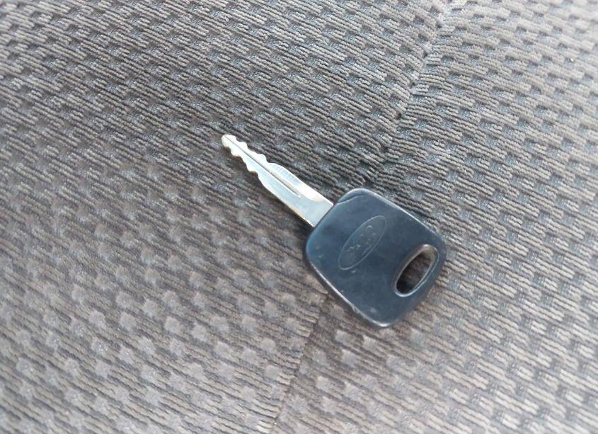 Photo 11 of 2001 Ford F-150 LARIAT/XL/XLT (VIN 1FTRX18L71NB62963)