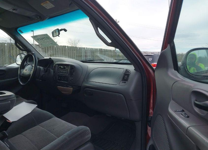 Photo 5 of 2001 Ford F-150 LARIAT/XL/XLT (VIN 1FTRX18L71NB62963)