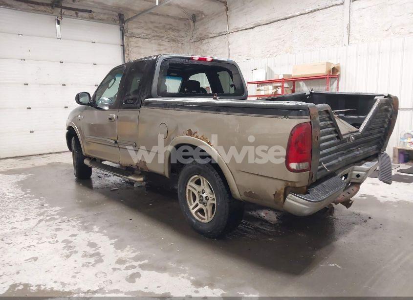 Photo 3 of 2003 Ford F-150 LARIAT/XL/XLT (VIN 1FTRX18L73NA93596)