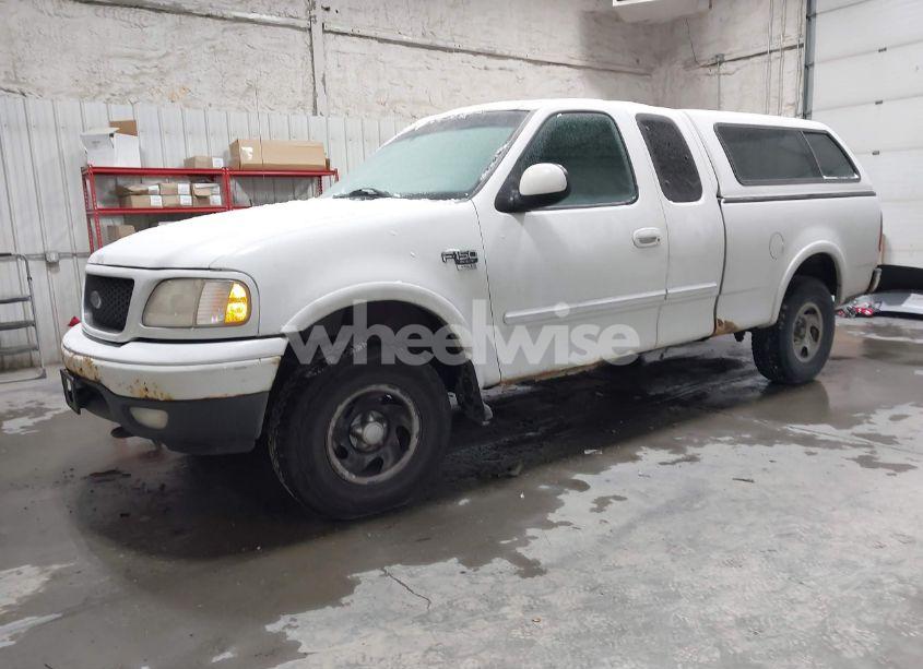 Photo 2 of 2000 Ford F-150 LARIAT/WORK SERIES/XL/XLT (VIN 1FTRX18L7YNA68432)