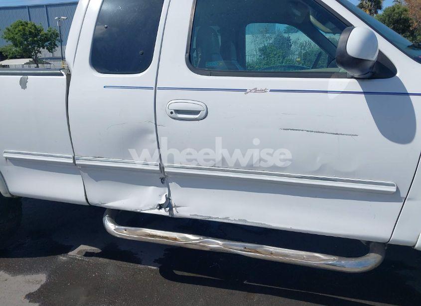 Photo 6 of 1998 Ford F-150 LARIAT/STANDARD/XL/XLT (VIN 1FTRX18L8WKA86341)