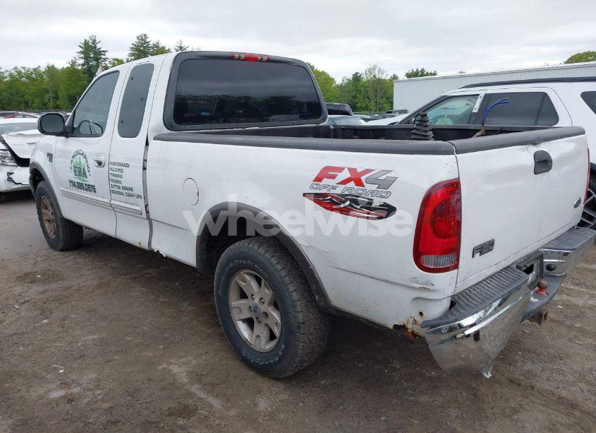 Photo 3 of 2002 Ford F-150 LARIAT/XL/XLT (VIN 1FTRX18L92NB61413)