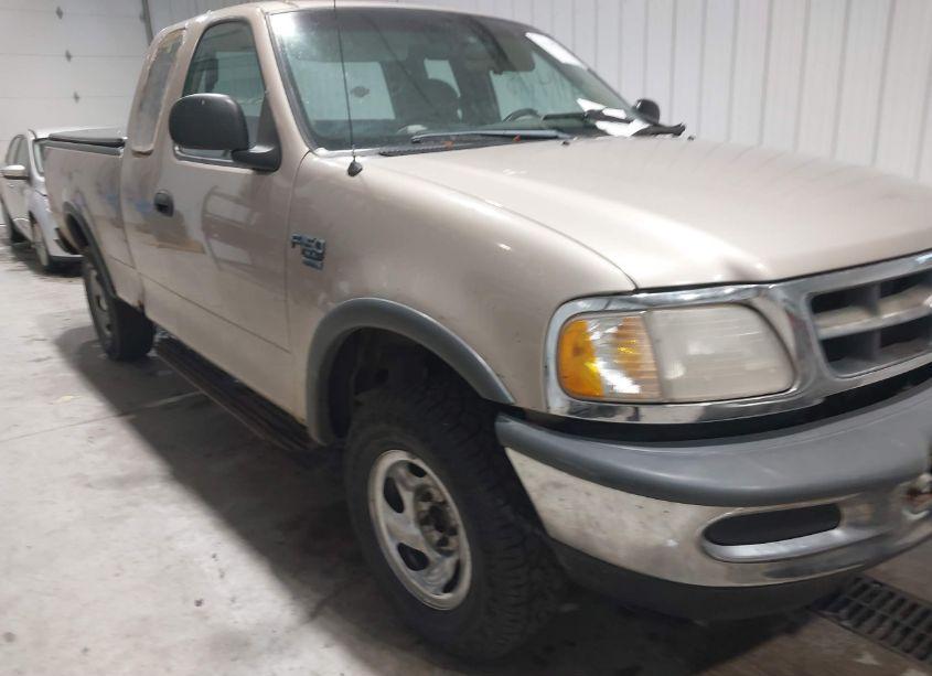 Photo 6 of 1998 Ford F-150 LARIAT/STANDARD/XL/XLT (VIN 1FTRX18L9WNA20301)