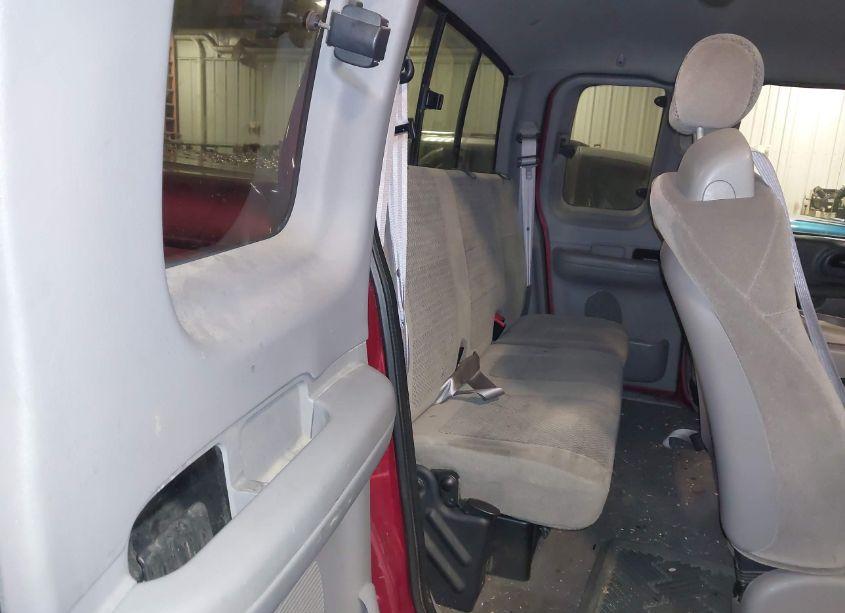 Photo 8 of 2001 Ford F-150 LARIAT/XL/XLT (VIN 1FTRX18LX1KF67538)