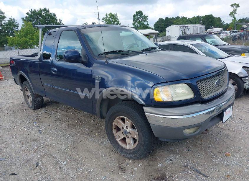 2003 Ford F-150 LARIAT/XL/XLT (VIN 1FTRX18LX3NA60687) main photo