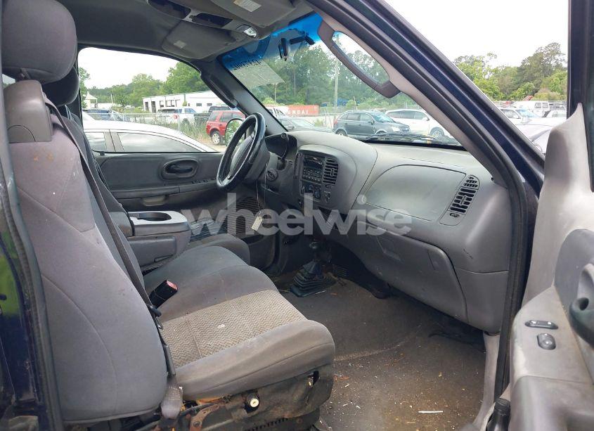 Photo 5 of 2003 Ford F-150 LARIAT/XL/XLT (VIN 1FTRX18LX3NA60687)