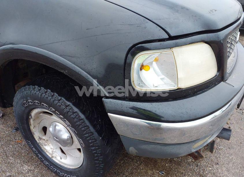 Photo 12 of 2000 Ford F-150 LARIAT/WORK SERIES/XL/XLT (VIN 1FTRX18LXYNA76850)