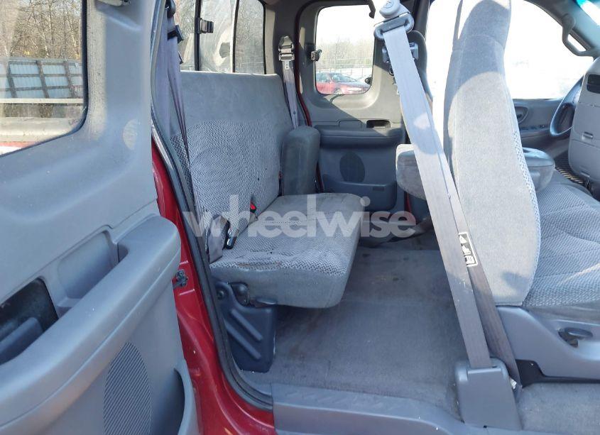 Photo 8 of 2000 Ford F-150 LARIAT/WORK SERIES/XL/XLT (VIN 1FTRX18W0YNA73725)