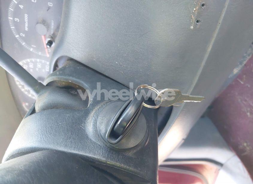 Photo 11 of 2000 Ford F-150 LARIAT/WORK SERIES/XL/XLT (VIN 1FTRX18W2YNB60283)